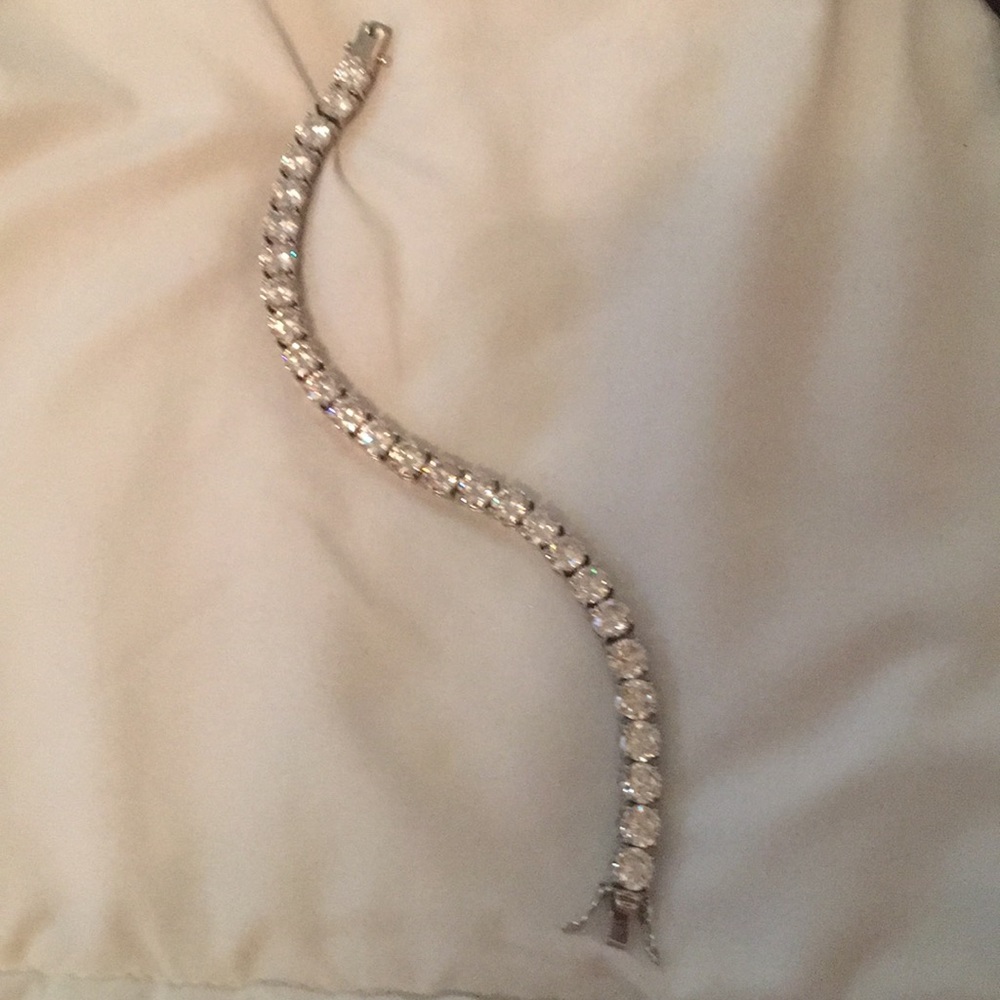 Bracelet - Picture 2 of 2